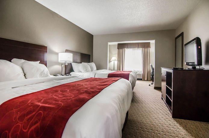 Imagen de la habitación del Hotel Quality Suites St. Joseph. Foto 7