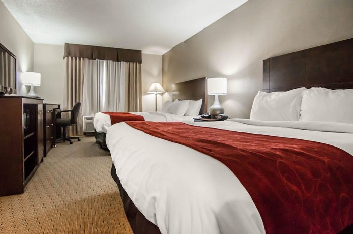 Imagen de la habitación del Hotel Quality Suites St. Joseph. Foto 12