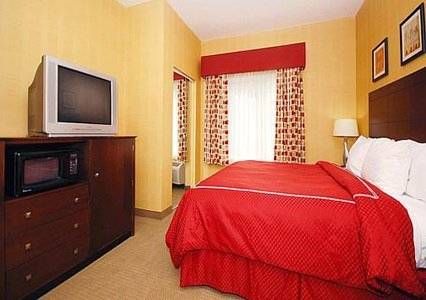 Imagen de la habitación del Hotel Quality Suites Stratford. Foto 2
