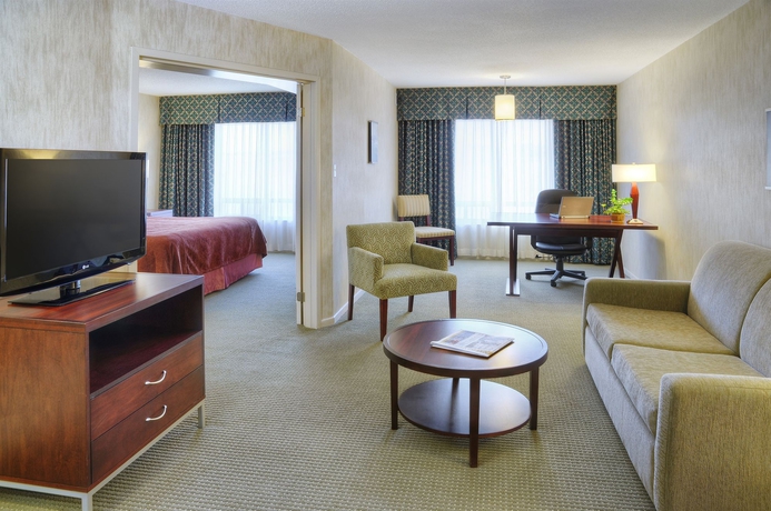 Imagen de los interiores del Hotel Quality Suites Whitby. Foto 14