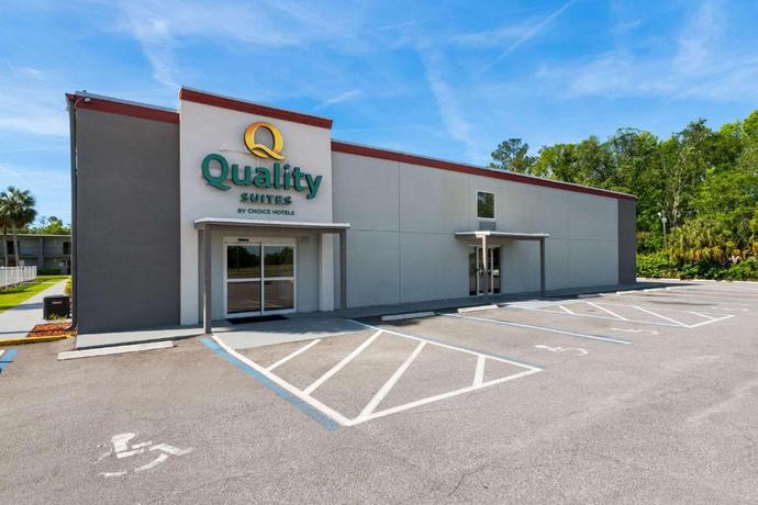 Imagen general del Hotel Quality Suites Wildwood - The Villages. Foto 15