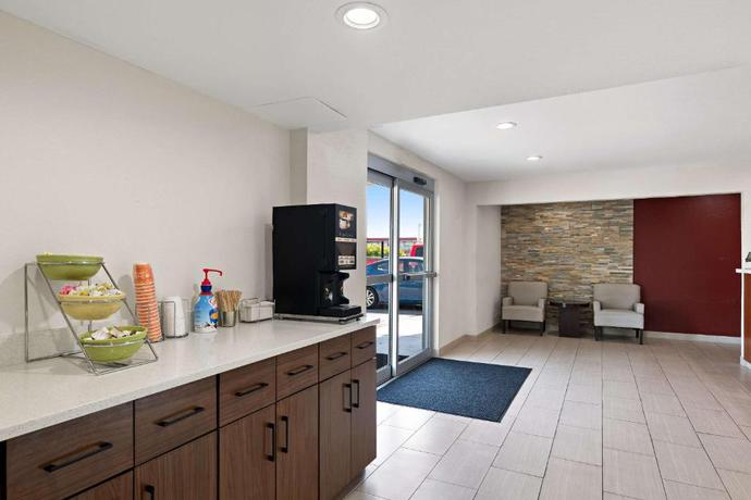 Imagen general del Hotel Quality Suites Wildwood - The Villages. Foto 9