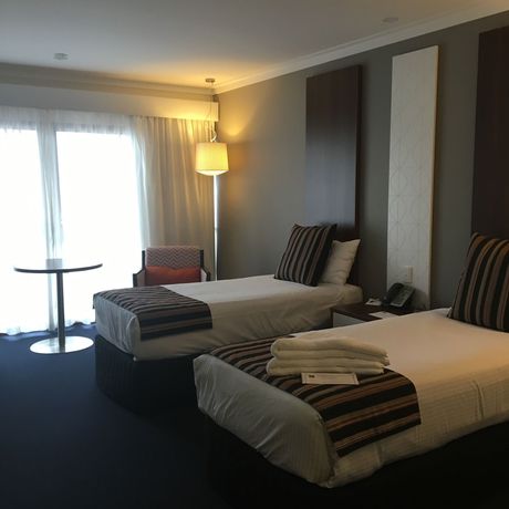 Imagen de los interiores del Hotel Quality Taylors Lakes. Foto 12