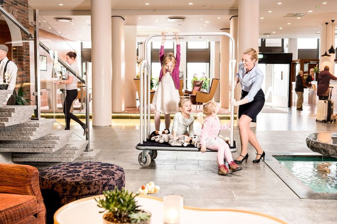 Imagen de los interiores del Hotel Quality Waterfront, Goteborg. Foto 19