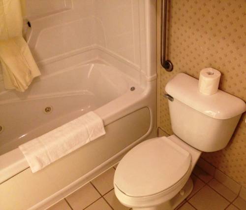 Imagen de la habitación del Hotel Quality & Suites Woodstock. Foto 5
