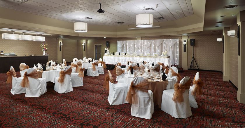Imagen del bar/restaurante del Hotel Quality and Conference Centre, Fort McMurray. Foto 3