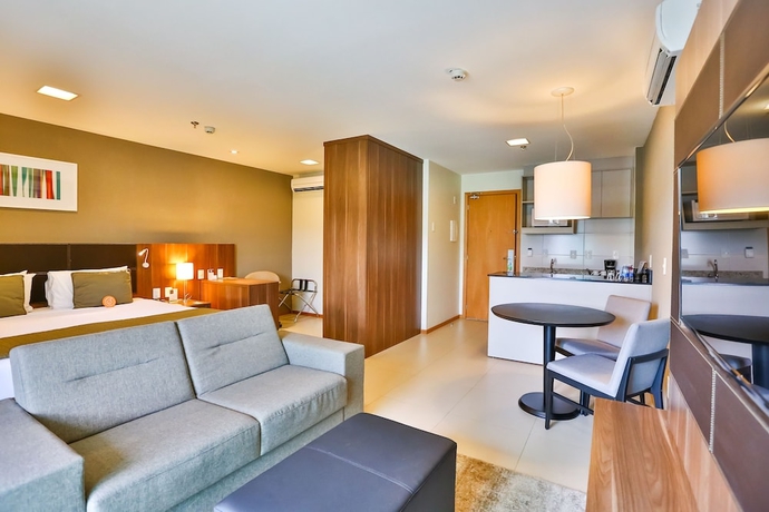 Imagen de la habitación del Hotel Quality and Suites Brasilia. Foto 8