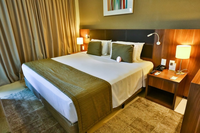 Imagen de la habitación del Hotel Quality and Suites Brasilia. Foto 14
