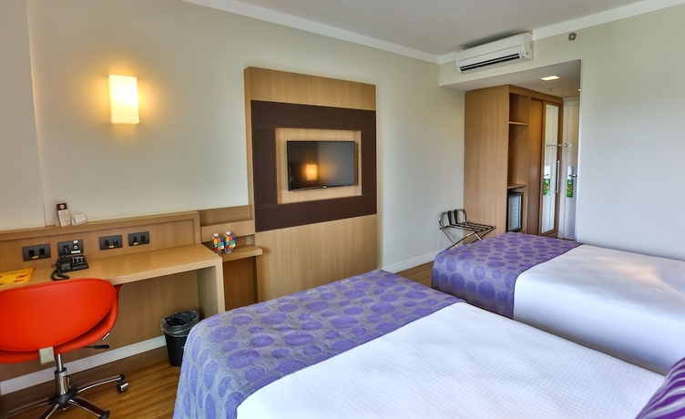 Imagen de la habitación del Hotel Quality and Suites Brasilia. Foto 16