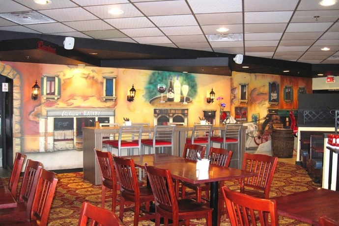 Imagen general del Hotel Quality and Suites Montreal East. Foto 9