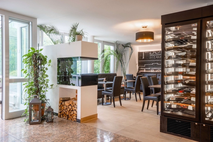 Imagen de los interiores del Hotel Quality and Suites Muenchen Messe. Foto 16