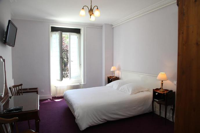 Imagen de la habitación del Hotel Qualys Terminus. Foto 4
