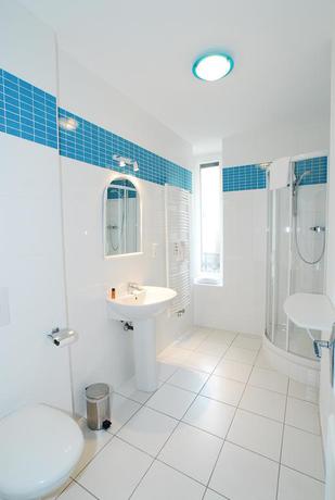 Imagen de la habitación del Hotel Qualys Terminus. Foto 5