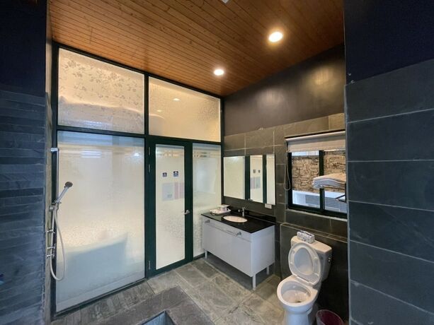 Imagen general del Hotel Quan Jia Hot Spring BandB. Foto 10