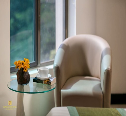 Imagen de la habitación del Hotel Quang Chung. Foto 16