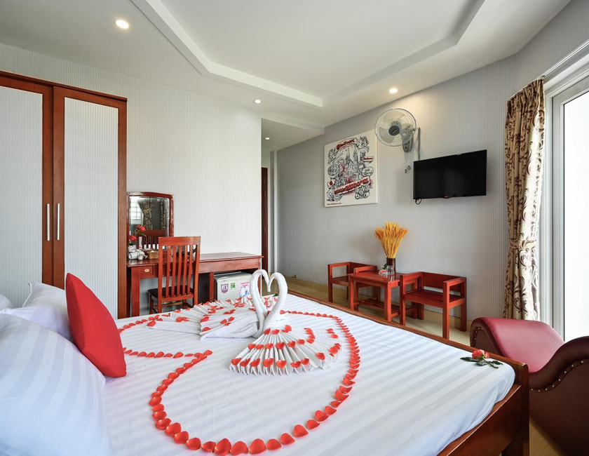 Imagen general del Hotel Quang Hoa. Foto 6