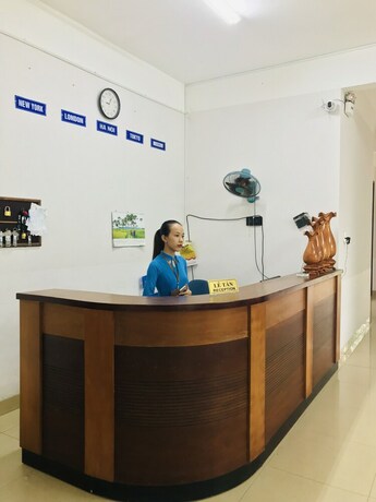 Imagen de los interiores del Hotel Quang Nam University Guesthouse. Foto 34
