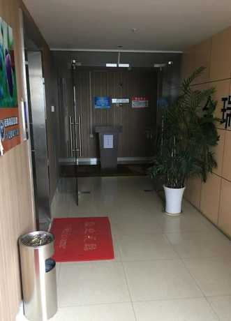 Imagen de los interiores del Hotel Quanrui Business. Foto 14