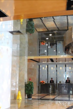 Imagen de los interiores del Hotel Quanzhou Humei. Foto 19