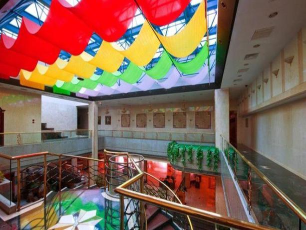 Imagen general del Hotel Quanzhou Overseas Chinese Hotel. Foto 1