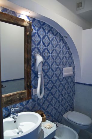 Imagen de la habitación del Hotel Quartara Boutique. Foto 17