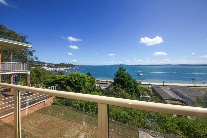 Imagen de los exteriores del Hotel Quarterdeck, Unit 3/12 Magnus Street. Foto 13