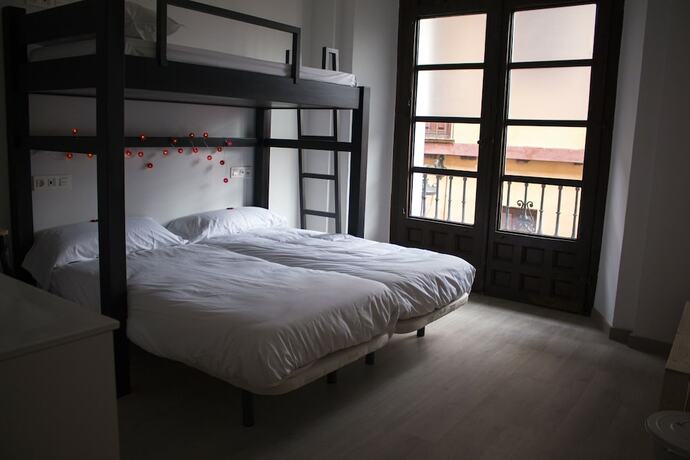 Imagen de la habitación del Hotel Quartier Leon Jabalquinto - Hostel. Foto 11