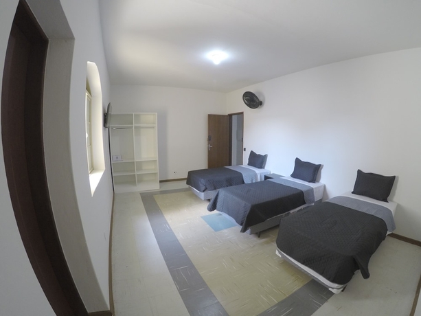 Imagen de la habitación del Hotel Quartos Delfim Moreira. Foto 3
