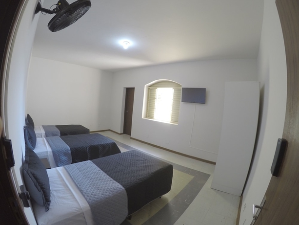 Imagen de la habitación del Hotel Quartos Delfim Moreira. Foto 12