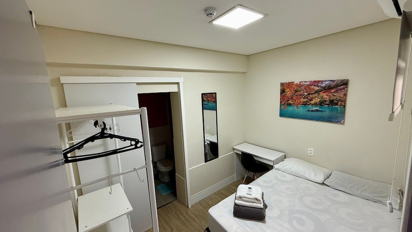 Imagen de la habitación del Hotel Quartos Vila Olimpia. Foto 6