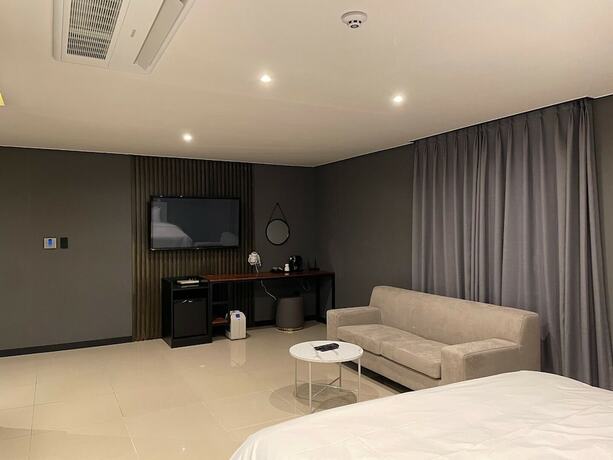 Imagen de la habitación del Hotel Quartz. Foto 14