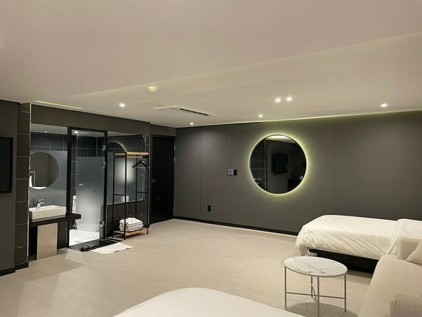 Imagen general del Hotel Quartz. Foto 3