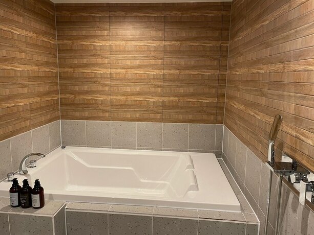 Imagen general del Hotel Quartz. Foto 4