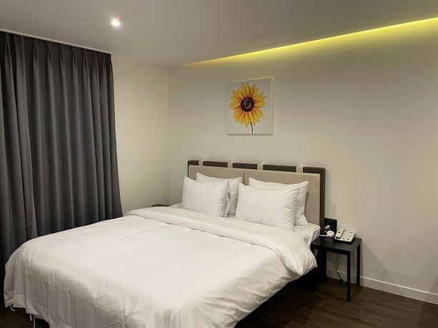 Imagen de la habitación del Hotel Quartz. Foto 18