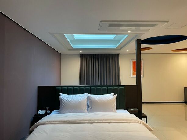 Imagen de la habitación del Hotel Quartz. Foto 19