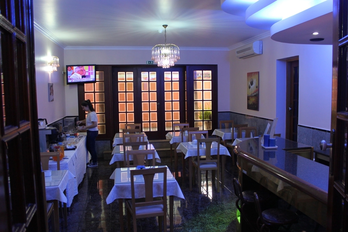 Imagen del bar/restaurante del Hotel Quasar. Foto 5