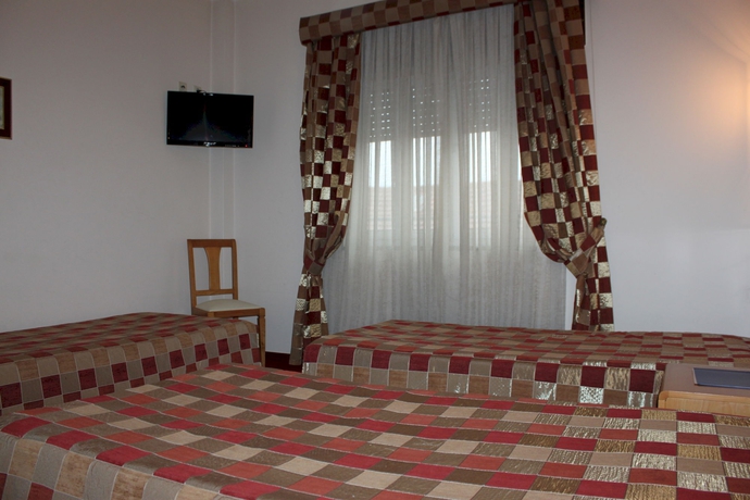 Imagen de la habitación del Hotel Quasar. Foto 11