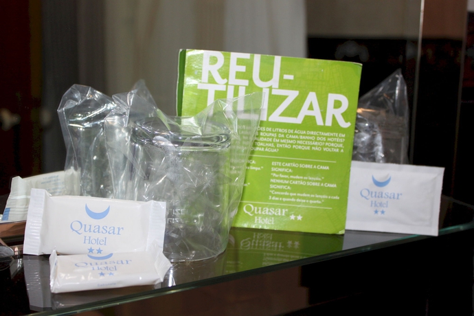Imagen de la habitación del Hotel Quasar. Foto 12