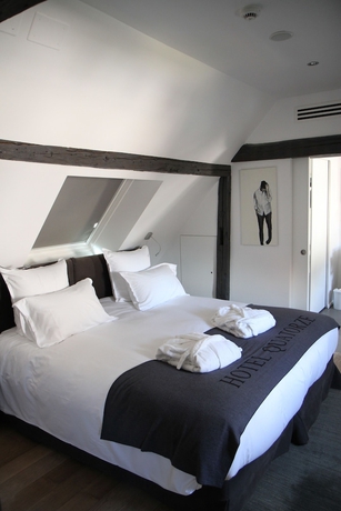 Imagen de la habitación del Hotel Quatorze. Foto 11