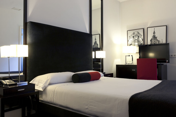 Imagen de la habitación del Hotel Quatro Puerta del Sol. Foto 8