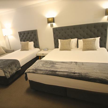Imagen de la habitación del Hotel Quays. Foto 13