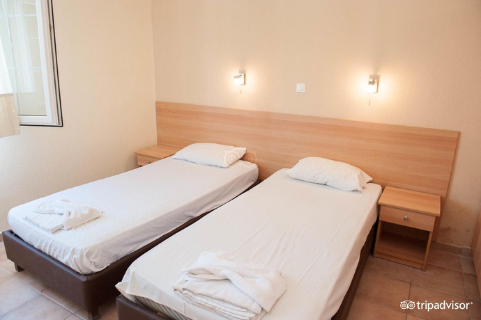 Imagen general del Hotel Quayside Village. Foto 6
