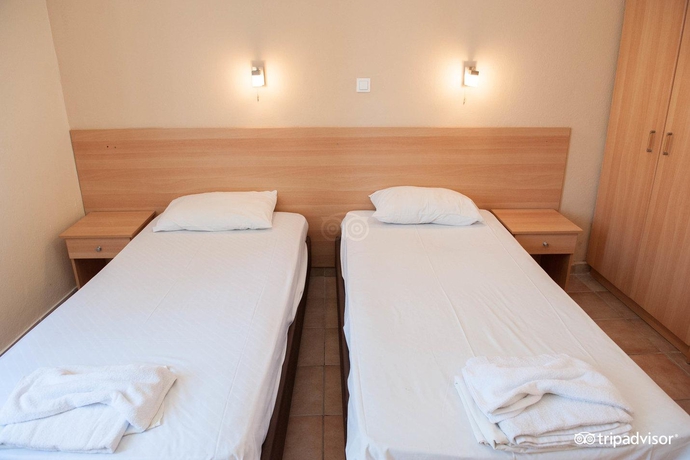 Imagen general del Hotel Quayside Village. Foto 10