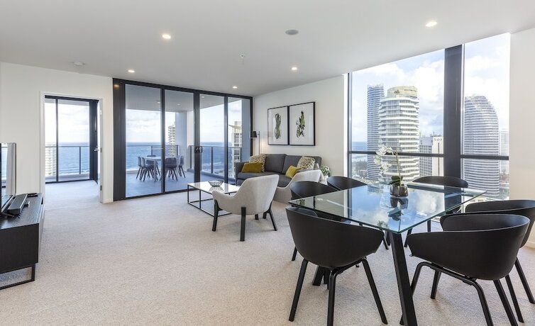 Imagen de la habitación del Hotel Qube Broadbeach. Foto 17
