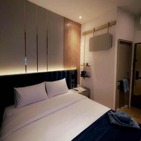 Imagen de la habitación del Hotel Qube By 98hospitality. Foto 18