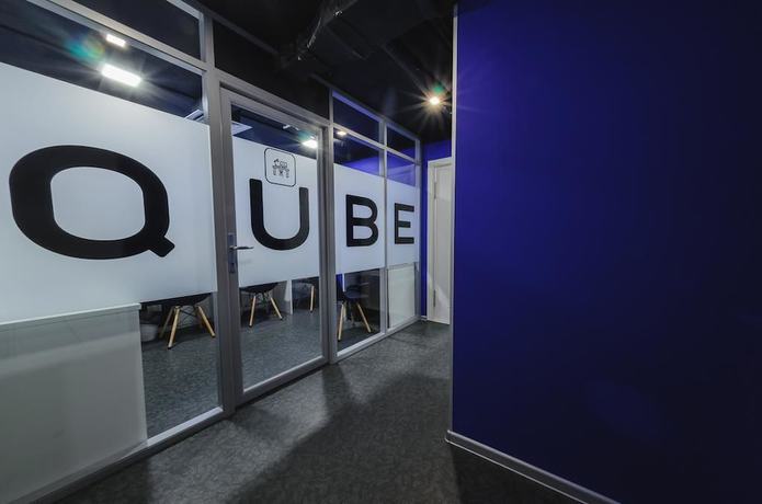 Imagen de los interiores del Hotel Qube Capsules. Foto 14