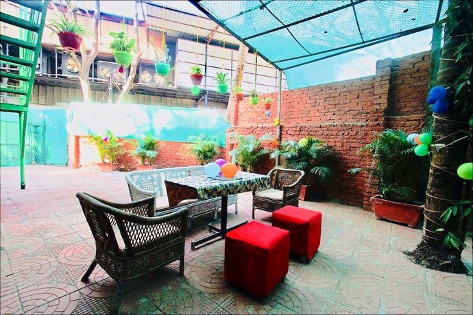 Imagen de los exteriores del Hotel Qubestay Airport Capsule and Hostel. Foto 16