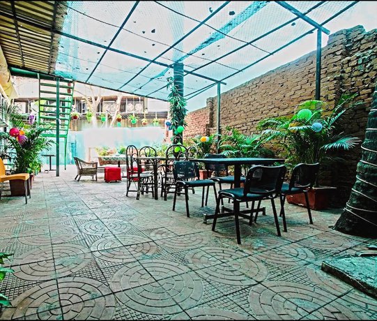 Imagen de los exteriores del Hotel Qubestay Airport Capsule and Hostel. Foto 17