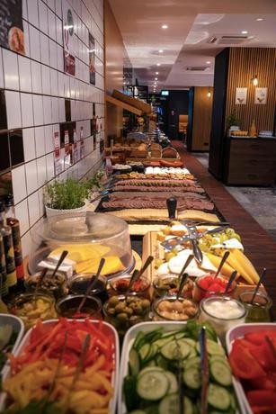 Imagen del bar/restaurante del Hotel Qubus Gdansk. Foto 3