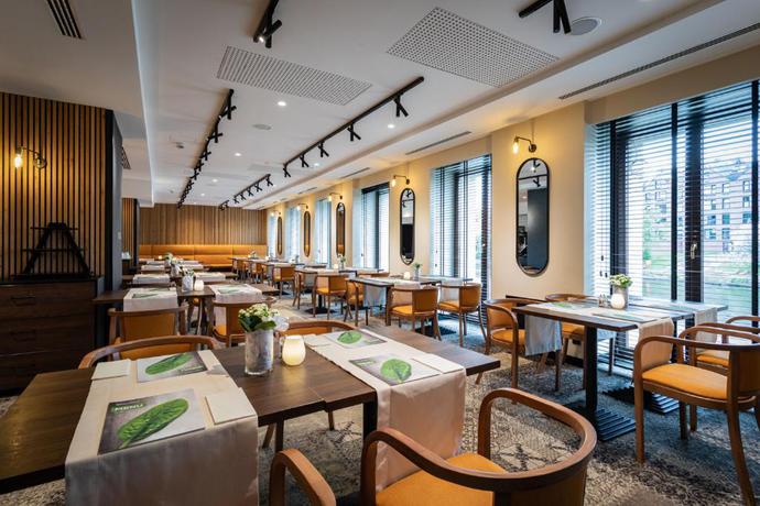 Imagen del bar/restaurante del Hotel Qubus Gdansk. Foto 4